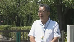 写真：明海小を訪れる市長